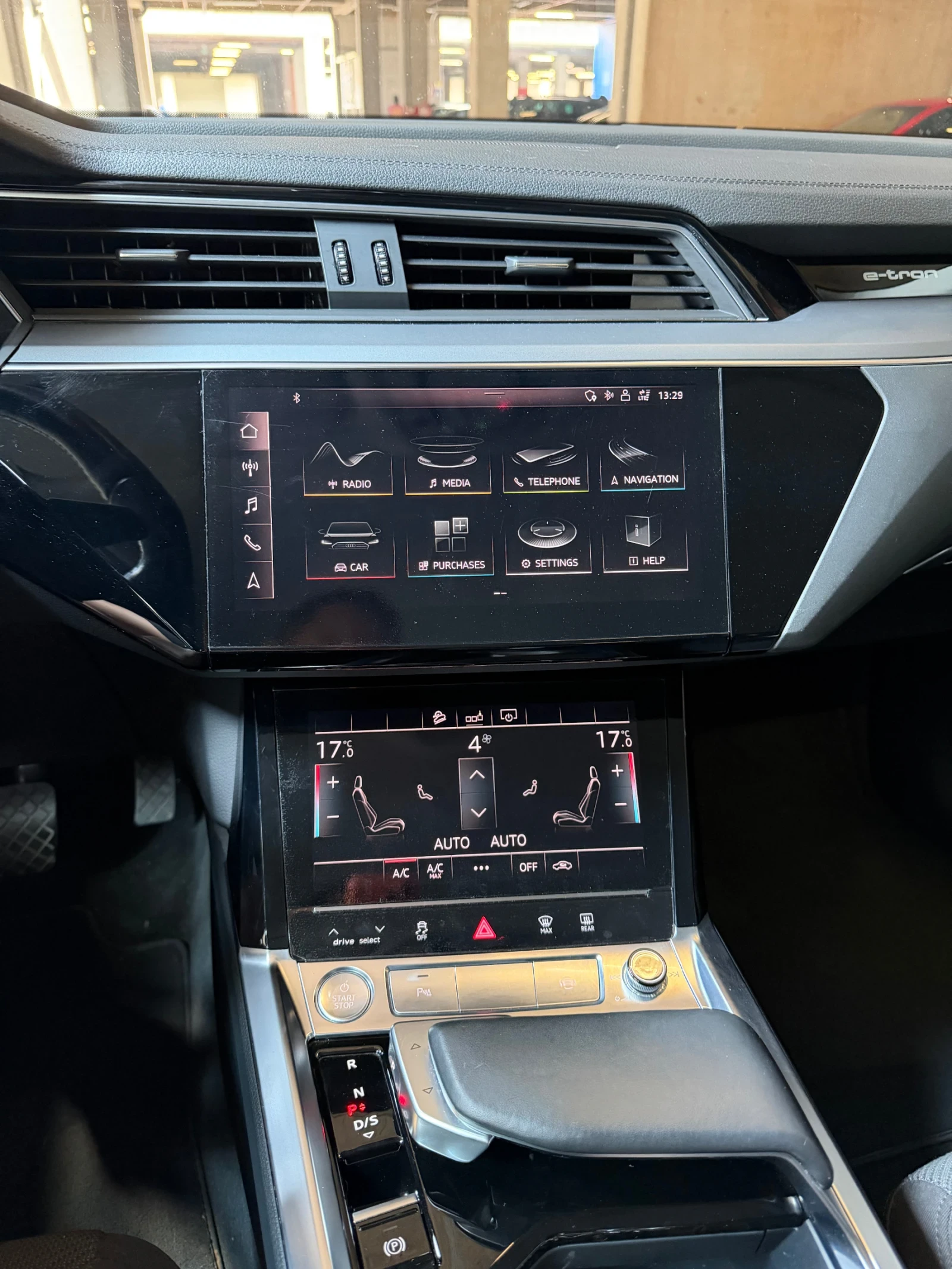 Audi E-Tron 50, 91% SOH, Гаранция, снимка 8 - Автомобили и джипове - 55071107