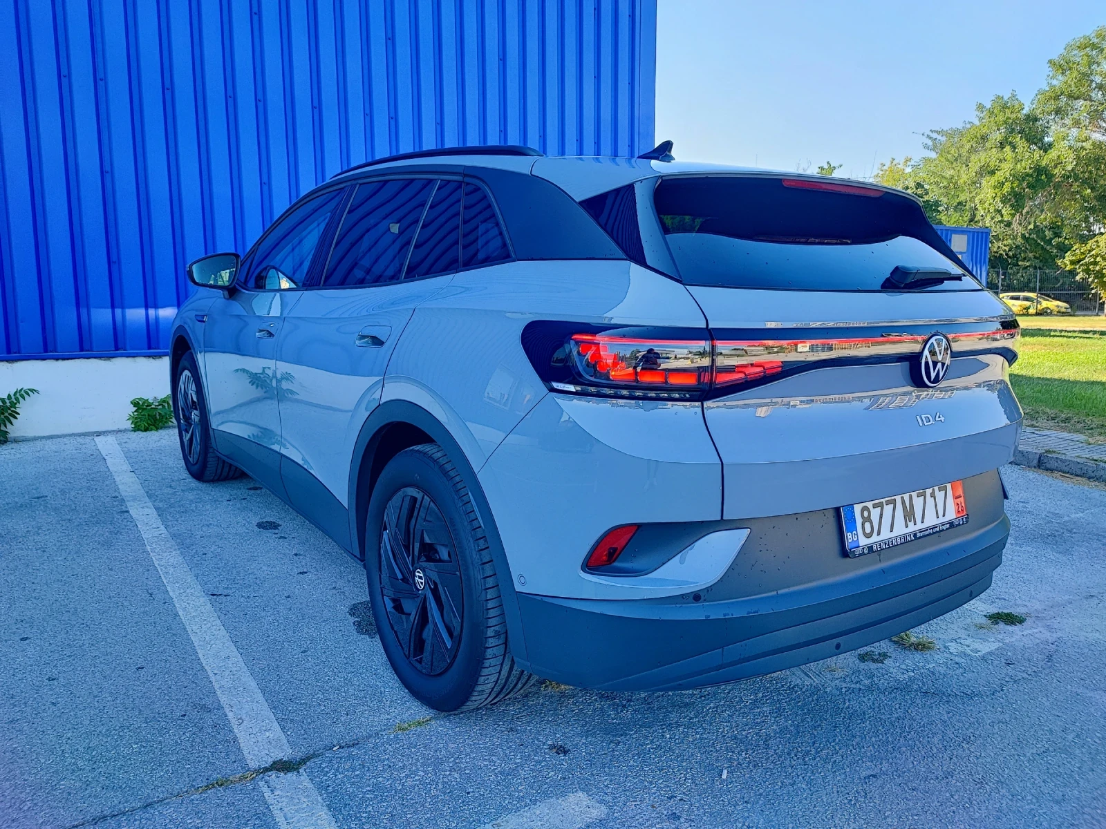 VW ID.4 PRO/82Kwh/ТЕРМОПОМПА/360CAM/KEYLESS/38000КМ, снимка 3 - Автомобили и джипове - 55532701