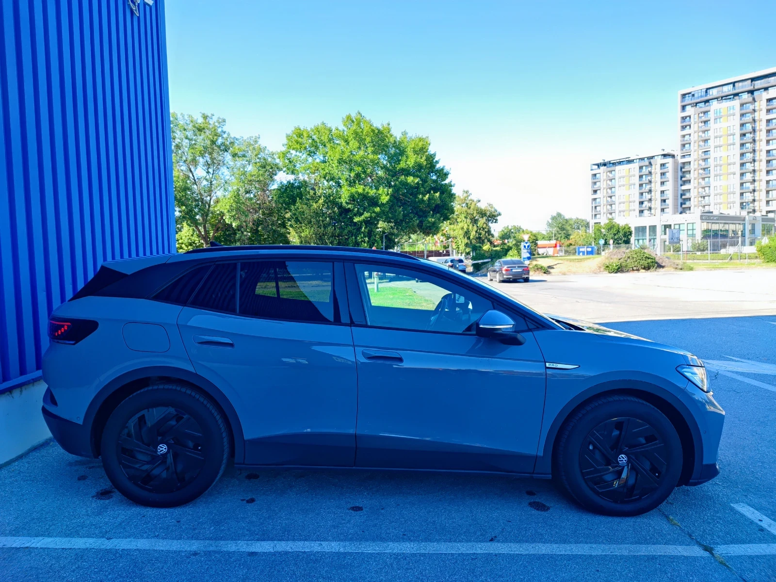 VW ID.4 PRO/82Kwh/ТЕРМОПОМПА/360CAM/KEYLESS/38000КМ, снимка 6 - Автомобили и джипове - 55532701