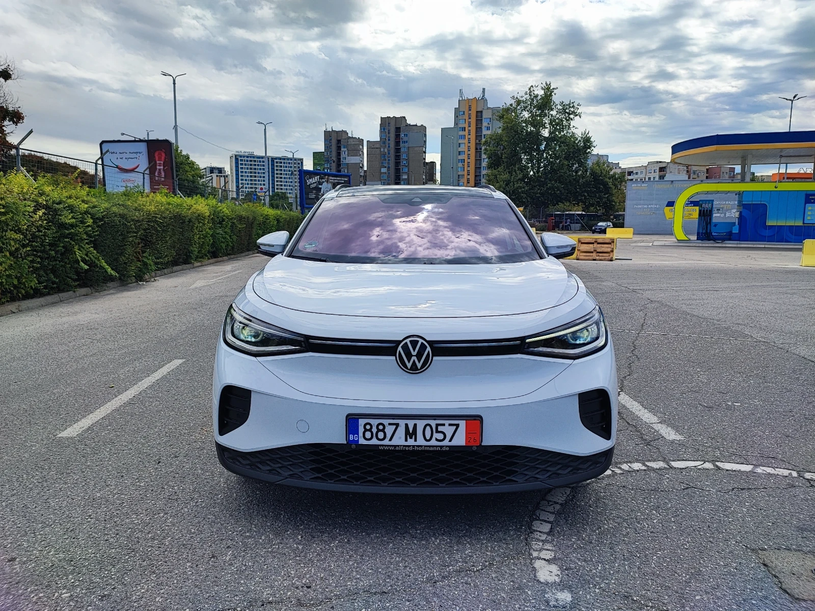 VW ID.4 PRO/82Kwh/75000км/ТЕРМО/360/KEYLESS/MEMO/HUD/PANO, снимка 6 - Автомобили и джипове - 55532701