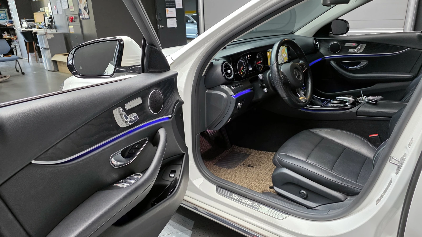 Mercedes-Benz E 220 BLIND SPOT HUD ��� ������ ����* encareu.com | Mobile.bg � ����������� 10