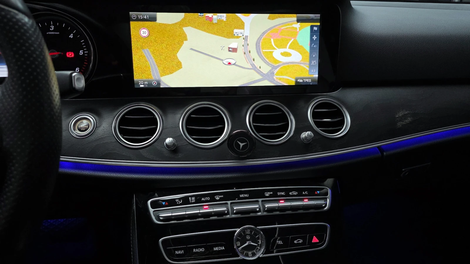 Mercedes-Benz E 220 BLIND SPOT HUD ��� ������ ����* encareu.com | Mobile.bg � ����������� 14