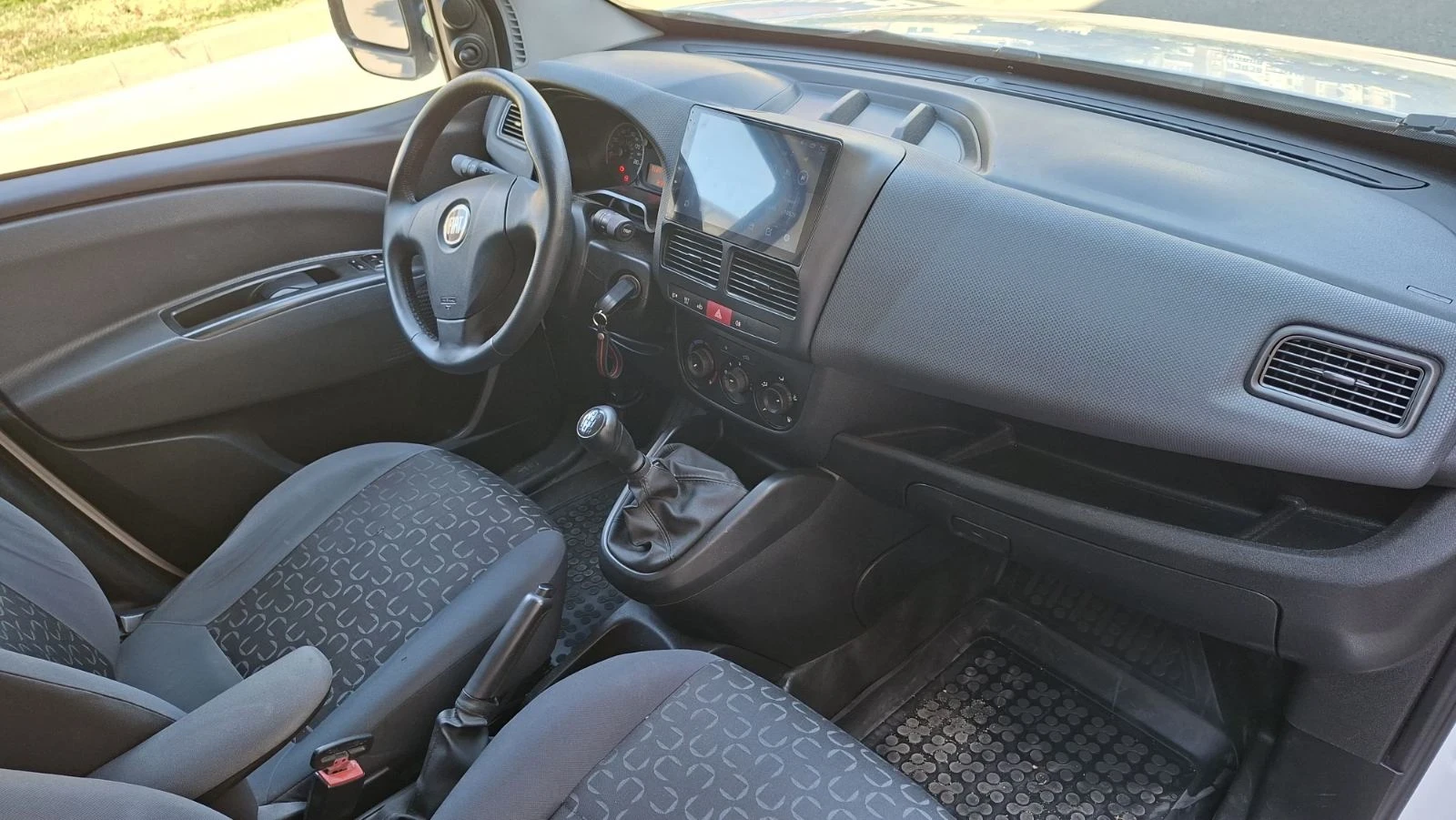 Fiat Doblo, снимка 11 - Автомобили и джипове - 56201333