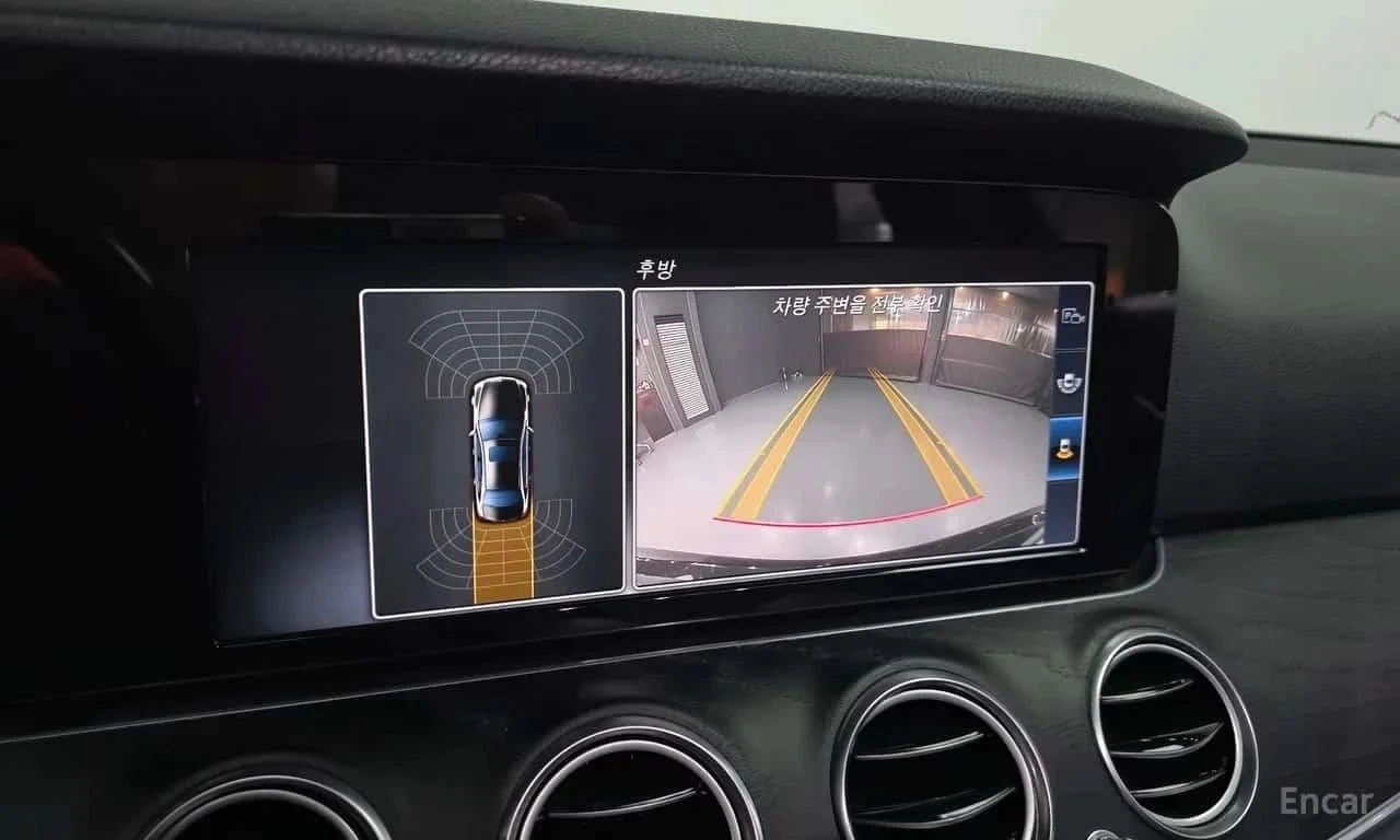 Mercedes-Benz E 220, снимка 16 - Автомобили и джипове - 56689586
