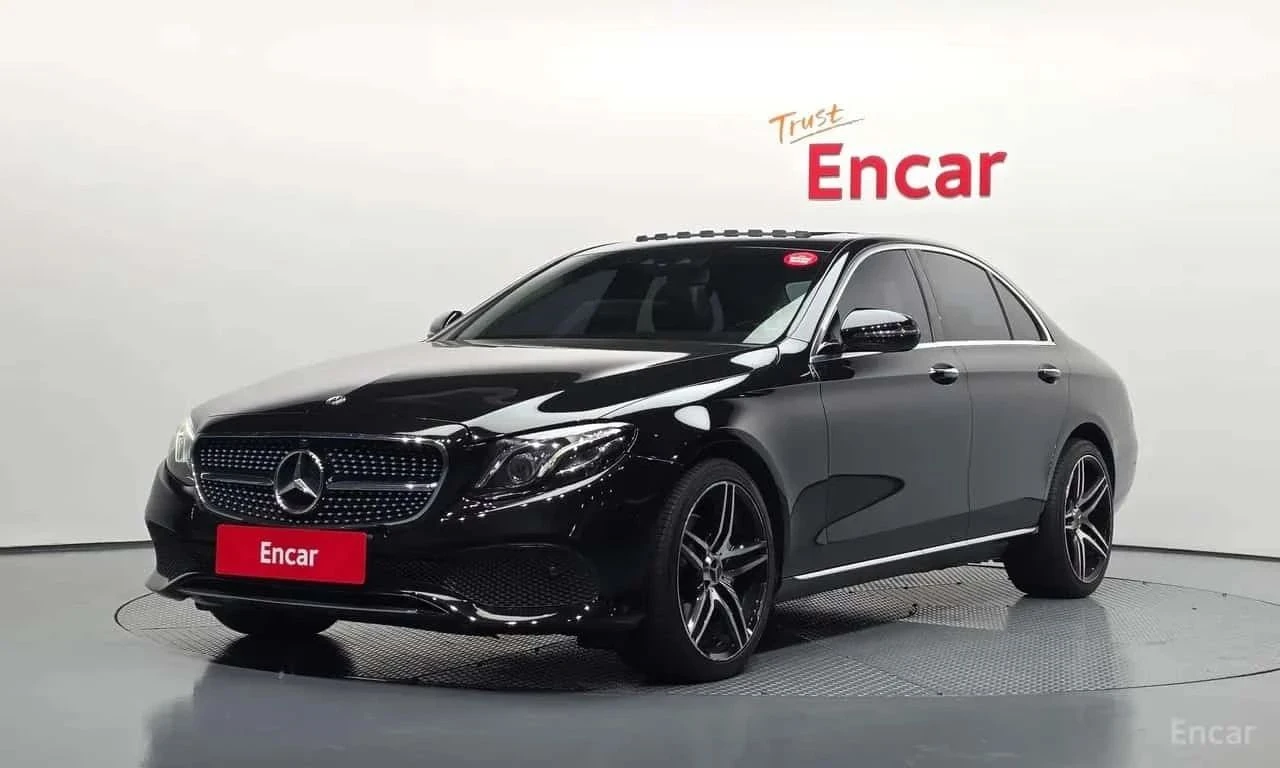 Mercedes-Benz E 220