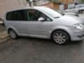 VW Touran New Face, снимка 2 - Автомобили и джипове - 45313165