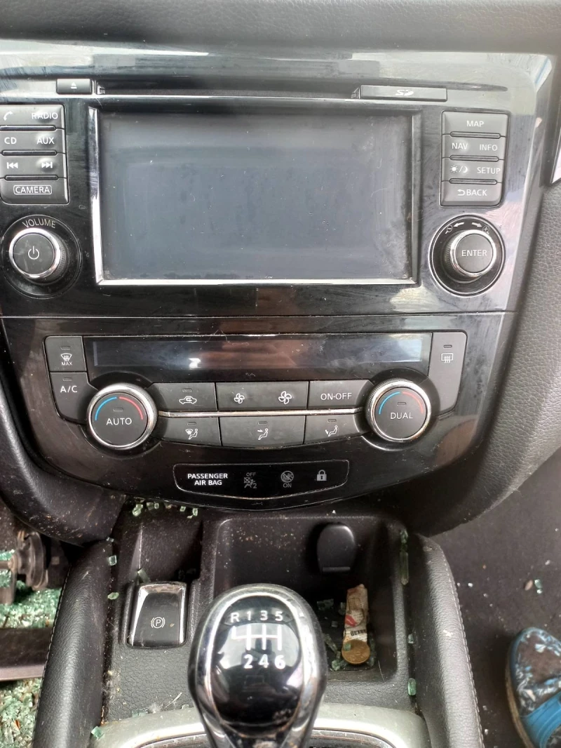 Nissan Qashqai 1.5dCi/1.6dCi, снимка 3 - Автомобили и джипове - 45944478