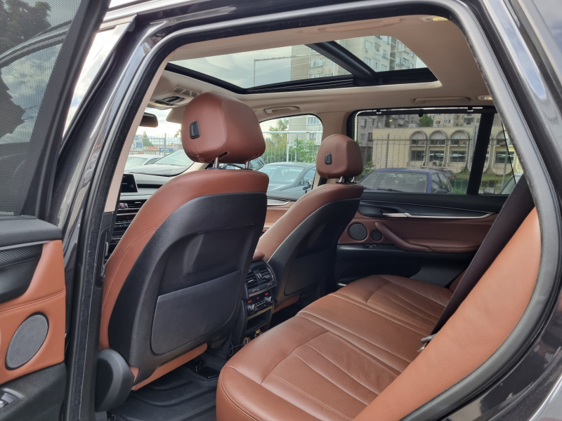 BMW X5 4.0d-xDrive, снимка 17 - Автомобили и джипове - 38130144