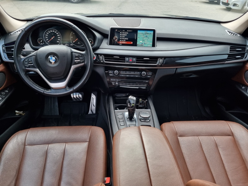 BMW X5 4.0d-xDrive, снимка 11 - Автомобили и джипове - 38130144