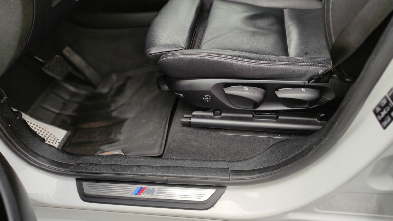 BMW X3 xDrive, М-пакет, Панорама,  360  камера, Head-UP, снимка 11 - Автомобили и джипове - 43732376