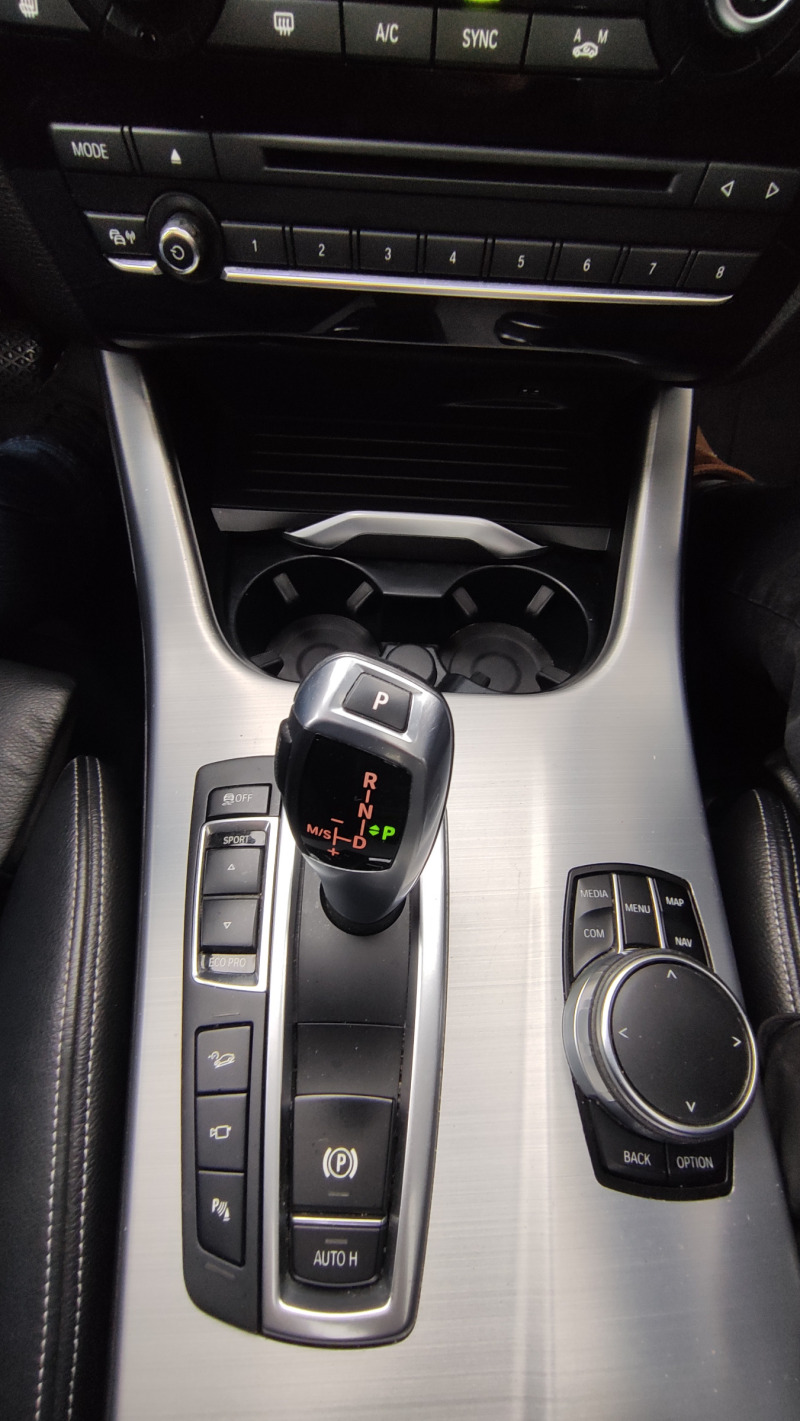 BMW X3 xDrive, М-пакет, Панорама,  360  камера, Head-UP, снимка 9 - Автомобили и джипове - 46420795