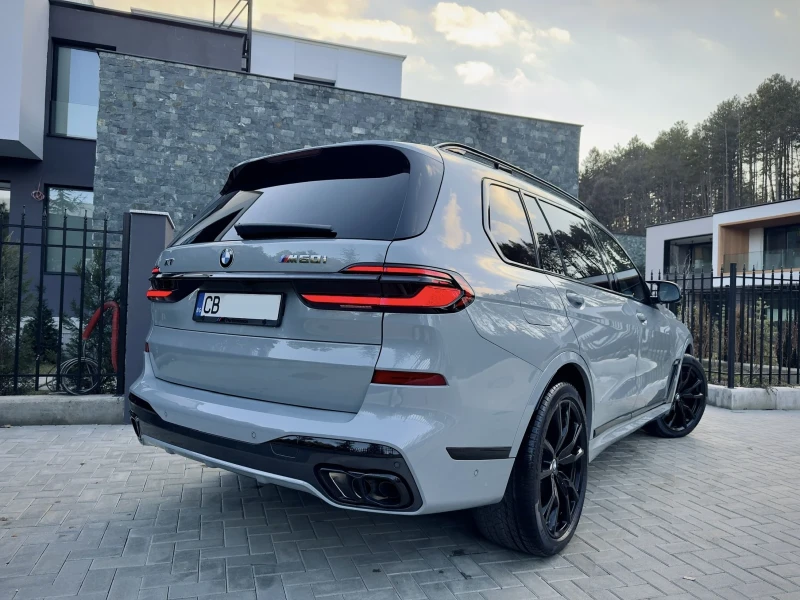 BMW X7 2025 / M60i / Individual / ЧИСТО НОВ / 7 Местен, снимка 5 - Автомобили и джипове - 51918360
