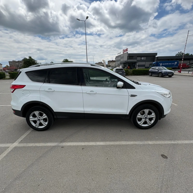 Ford Kuga, снимка 4 - Автомобили и джипове - 51209340