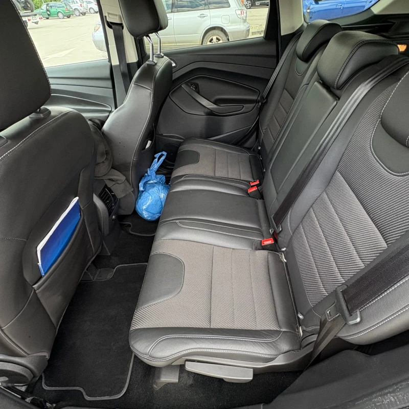 Ford Kuga, снимка 10 - Автомобили и джипове - 51209340