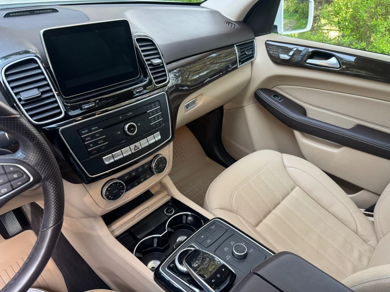 Mercedes-Benz GLE 350, снимка 11 - Автомобили и джипове - 52967839