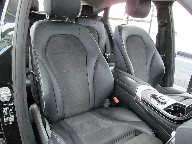 Mercedes-Benz GLC 220 4-MATIC/KUPE/AMG-line/KAMERA/СОБСТВЕН ЛИЗИНГ, снимка 11 - Автомобили и джипове - 50905179