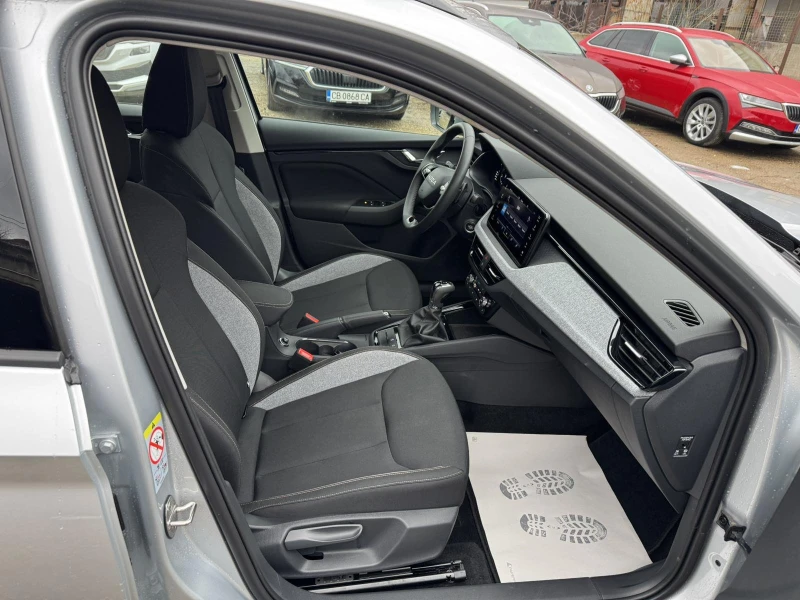 Skoda Kamiq 1.5 TSI 7 DSG Navi, снимка 6 - Автомобили и джипове - 53282316