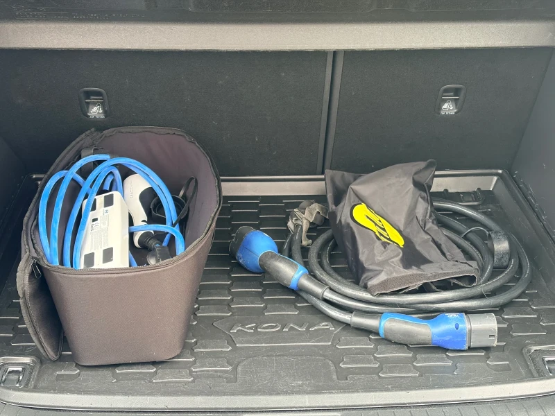 Hyundai Kona PREMIUM 64kw DISTRONIC TERMOPOMPA NAVI FUL!!!, снимка 17 - Автомобили и джипове - 53565185