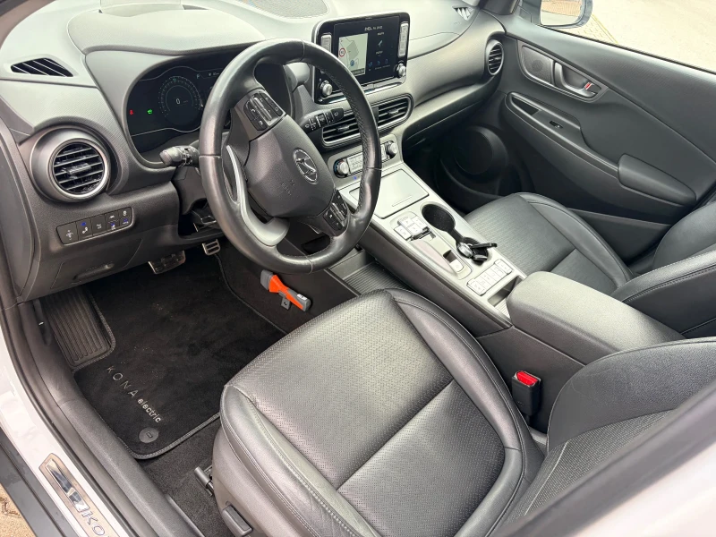 Hyundai Kona PREMIUM 64kw DISTRONIC TERMOPOMPA NAVI FUL!!!, снимка 6 - Автомобили и джипове - 53565185