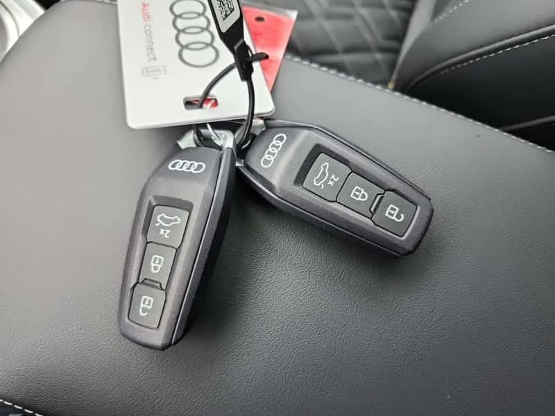 Audi SQ5 * Technik * CARFAX * ПРЕДСТАВИТЕЛСТВО * 2 КЛЮЧА, снимка 12 - Автомобили и джипове - 53892179