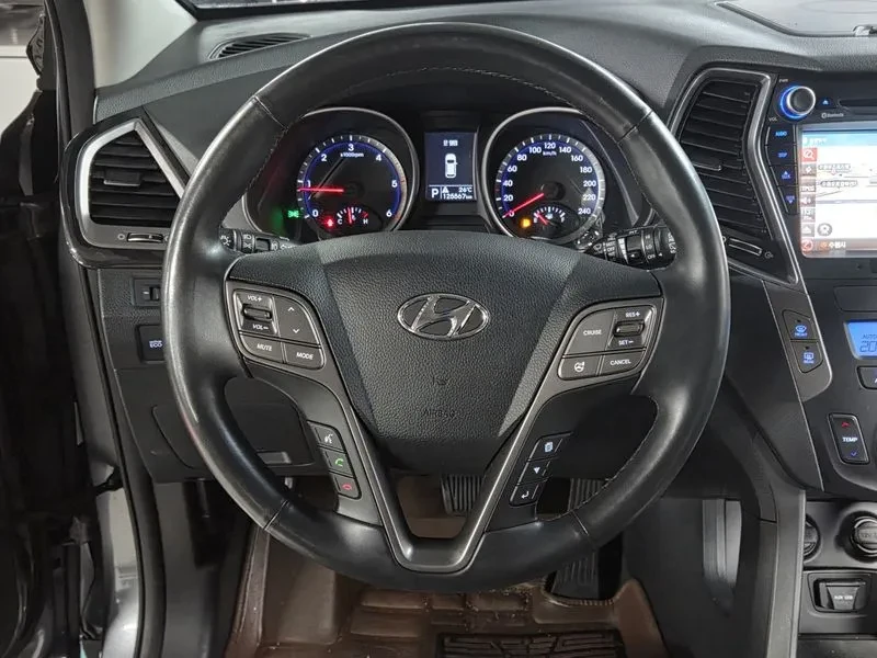 Hyundai Santa fe 2.0 4WD PREMIUM, снимка 8 - Автомобили и джипове - 56354140