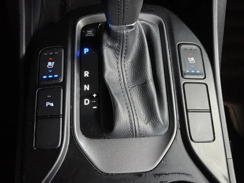 Hyundai Santa fe 2.0 4WD PREMIUM, снимка 17 - Автомобили и джипове - 56354140