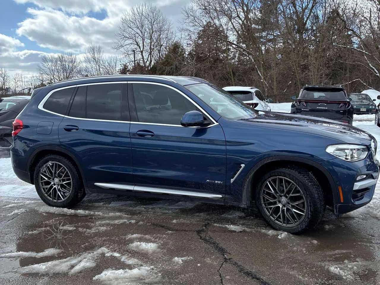 BMW X3 xDrive30i  CARFAX - изображение 3