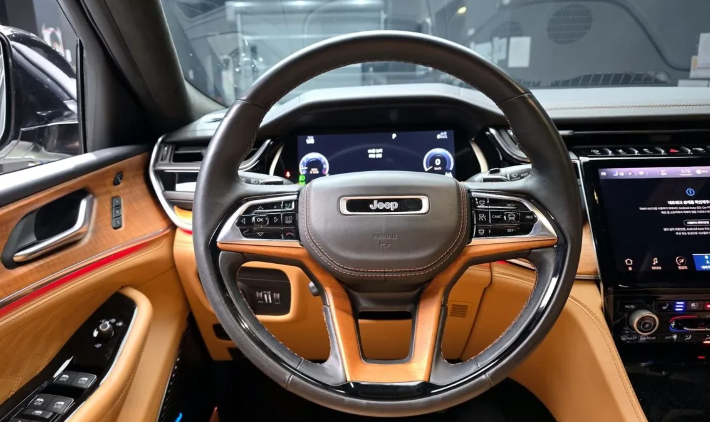 Jeep Grand cherokee SUMMIT | RESERVE | HUD | ALCANTARA, снимка 6 - Автомобили и джипове - 54369085