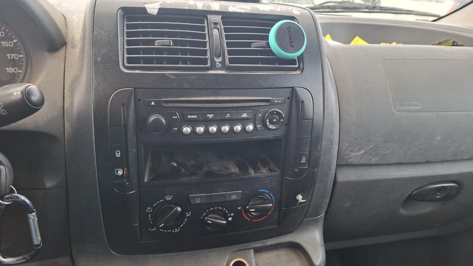 Fiat Scudo 1.6Mjet, снимка 8 - Бусове и автобуси - 53857063