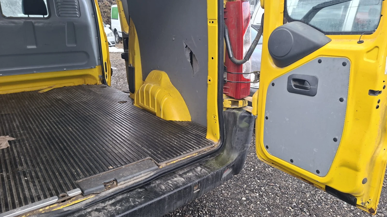 Fiat Scudo 1.6Mjet, снимка 12 - Бусове и автобуси - 53857063