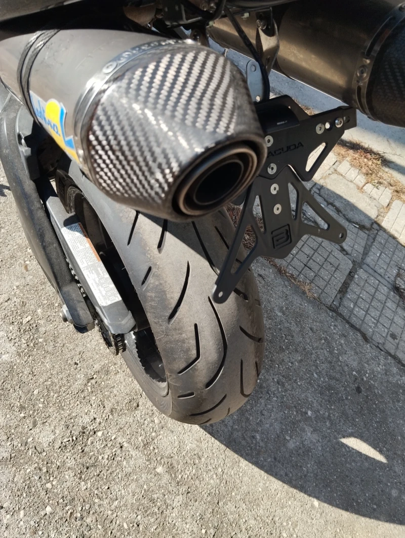 Suzuki B-King 1300 кубика, снимка 15 - Мотоциклети и мототехника - 53103705