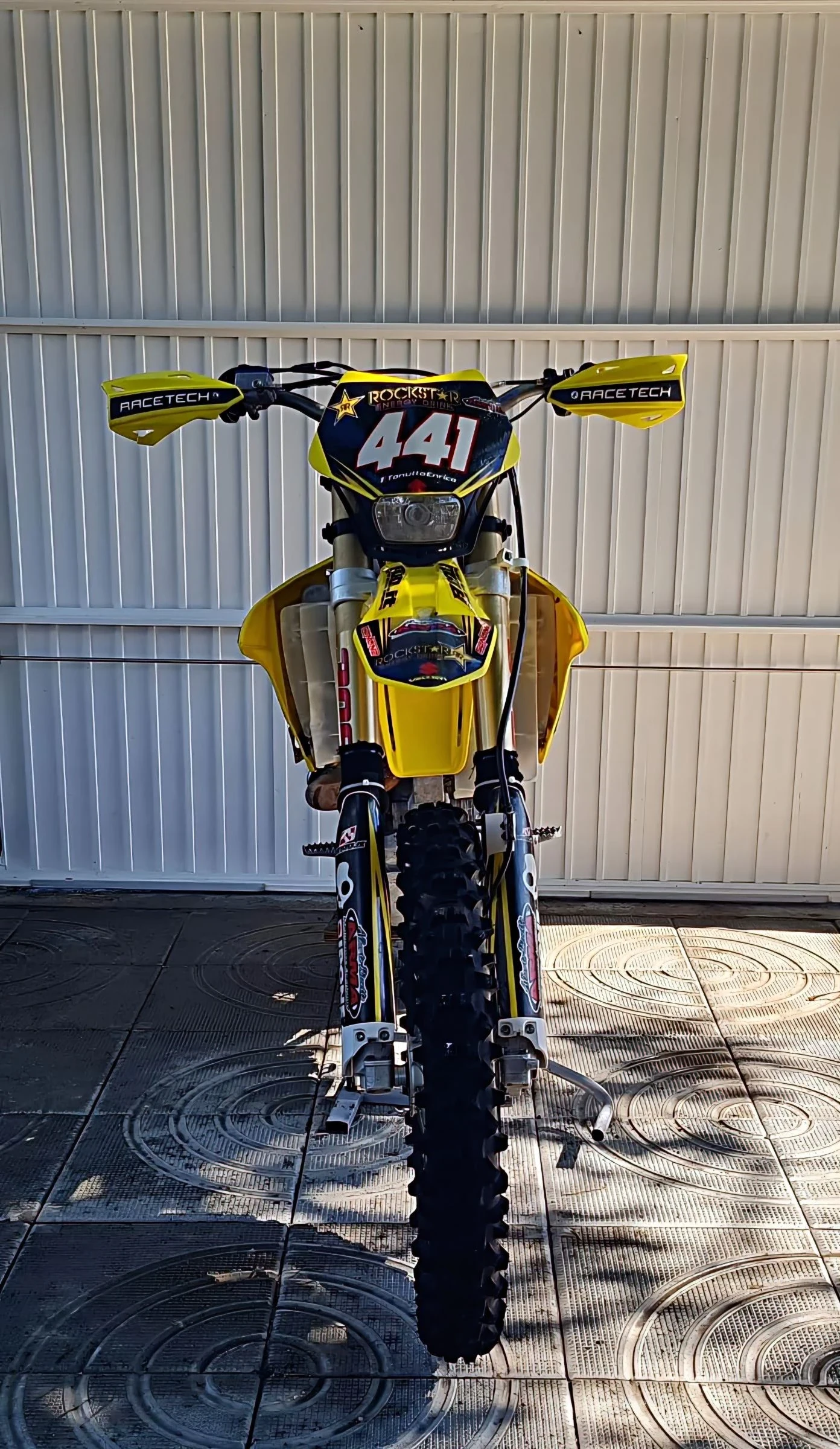 Suzuki Rmz 450i Регистриран - изображение 2