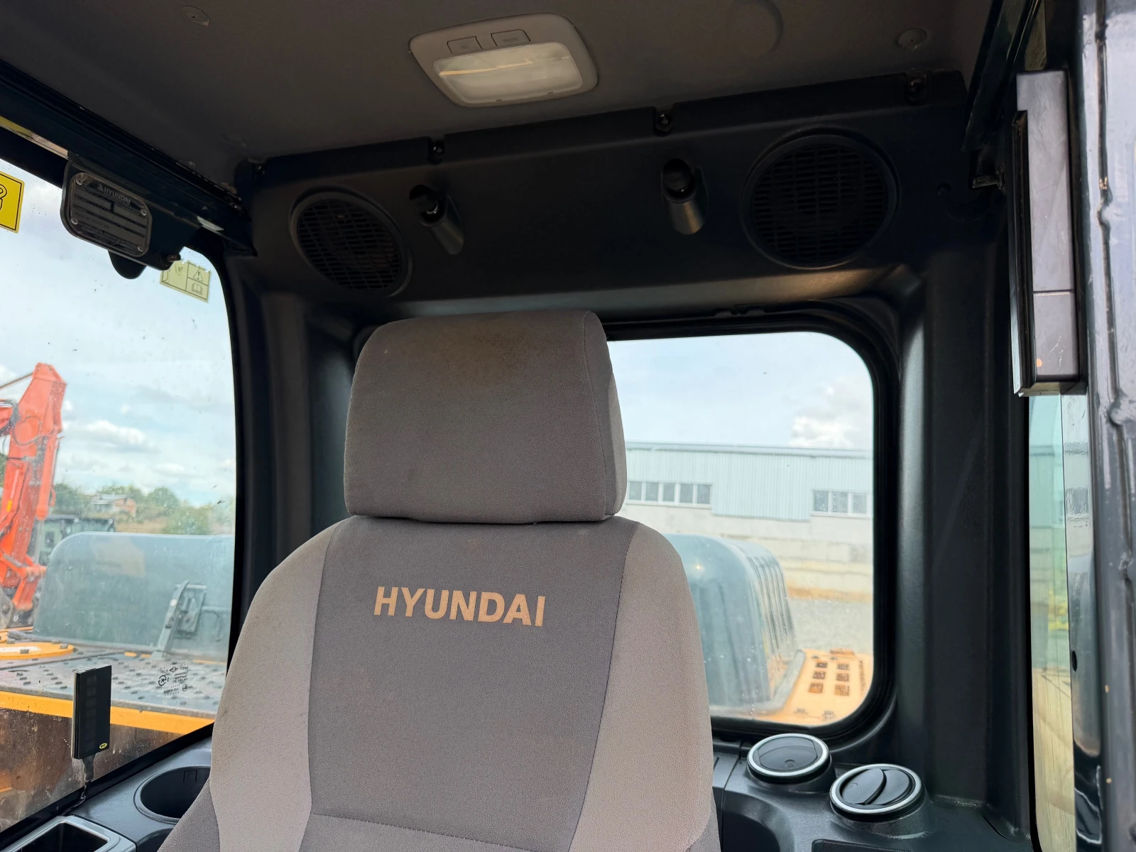 ����� Hyundai ROBEX 220 LC-9A ������ | Mobile.bg � ����������� 12