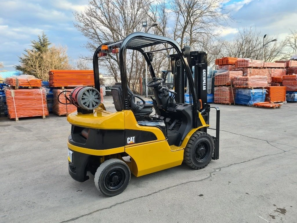 ������� Cat ����������� �����, ������� ���������� | Mobile.bg � ����������� 3