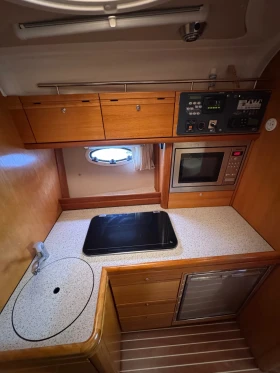   Bavaria 33 Sport Hardtop | Mobile.bg    11