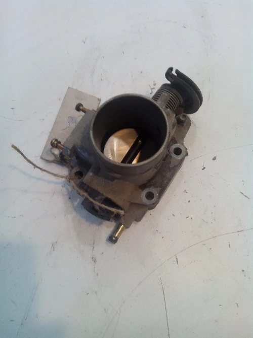 Дросел за Мазда 626 2.0 бензин