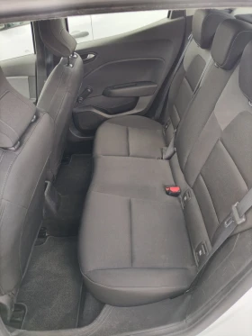 Renault Clio 1.0TCe/ 100к.с./Life, снимка 15