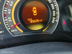 Toyota Auris 1.2i, снимка 5