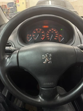 Peugeot 206 1.4 ГАЗ, снимка 9