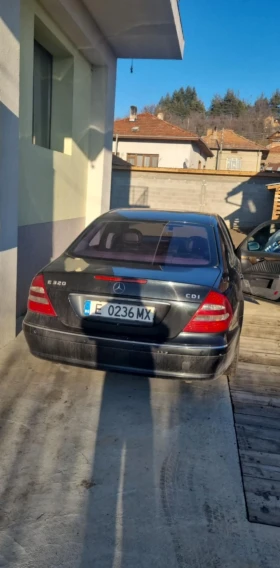 Mercedes-Benz E 320, снимка 4