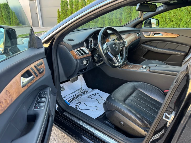 Mercedes-Benz CLS 350 i BlueEfficiency V6/AMG/Coupe/FULL ШВЕЙЦАРИЯ!!!, снимка 7 - Автомобили и джипове - 46173114