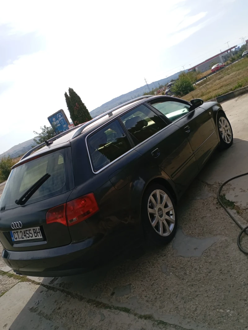 Audi A4 2.0, снимка 8 - Автомобили и джипове - 47458133