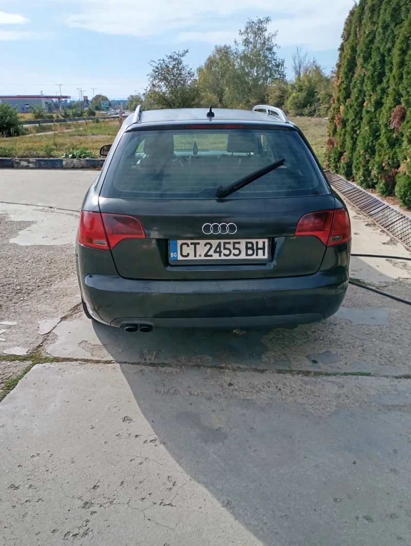 Audi A4 2.0, снимка 7 - Автомобили и джипове - 47458133