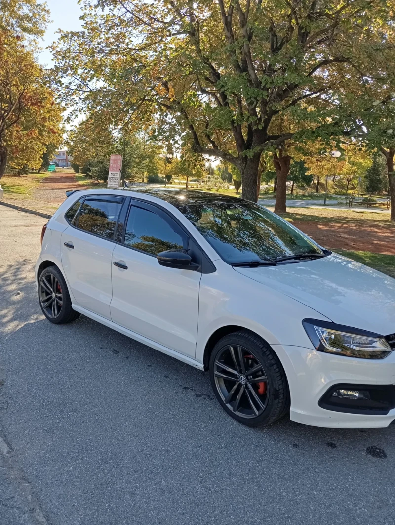 VW Polo, снимка 2 - Автомобили и джипове - 47639463