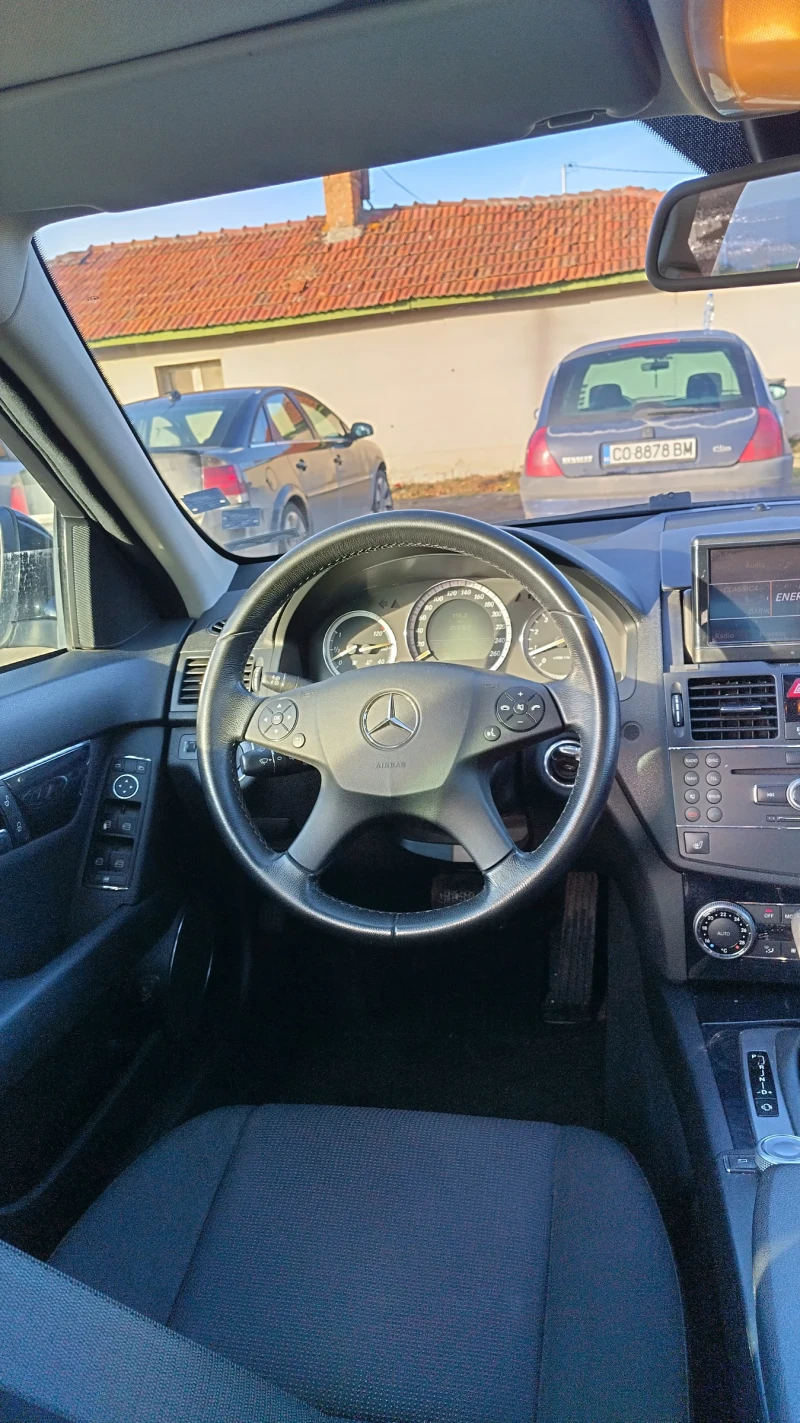 Mercedes-Benz C 180 156ks, снимка 2 - Автомобили и джипове - 48027247