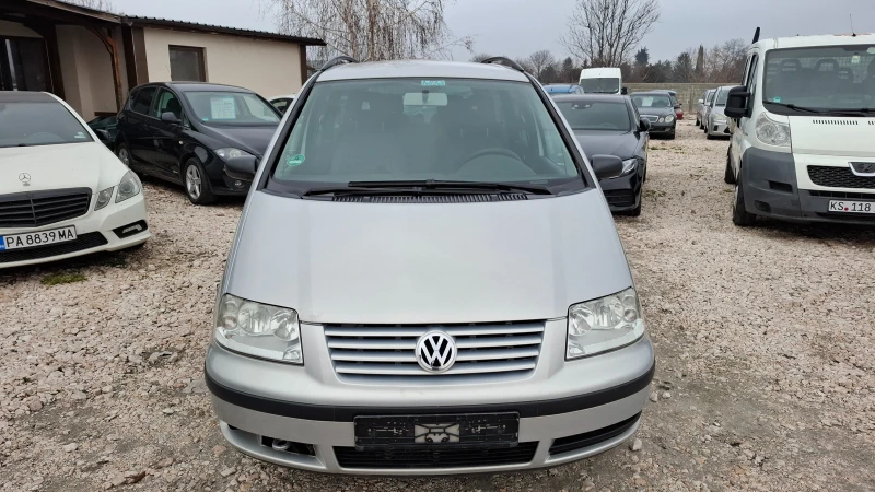 VW Sharan 2.0i, снимка 1 - Автомобили и джипове - 49349453