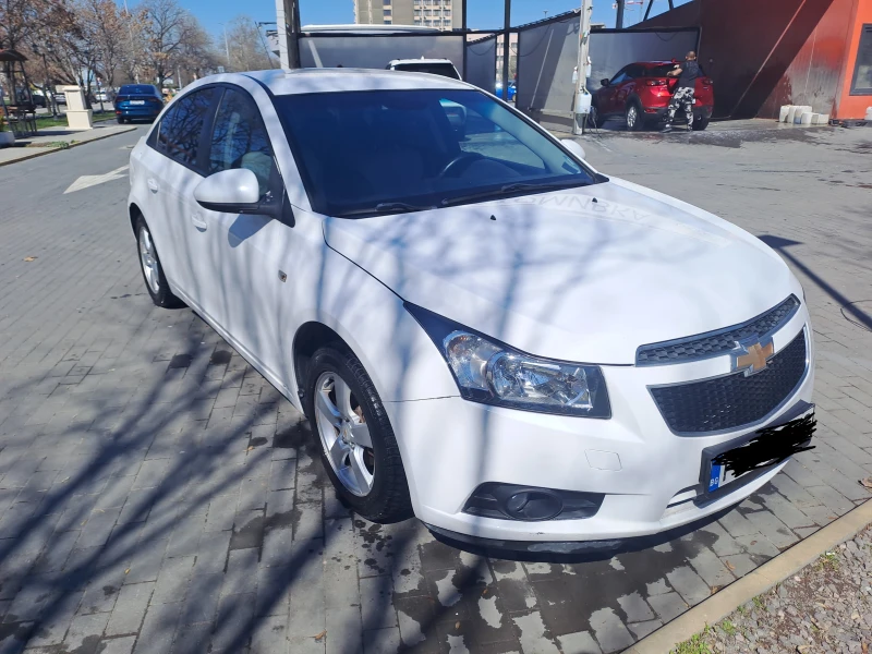 Chevrolet Cruze LS, снимка 2 - Автомобили и джипове - 49559330