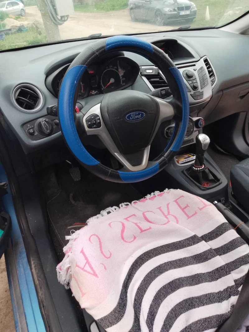 Ford Fiesta 1.2 LPG  82 кс, снимка 4 - Автомобили и джипове - 51996294