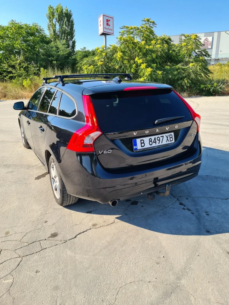 Volvo V60 Business edition , снимка 4 - Автомобили и джипове - 52543164