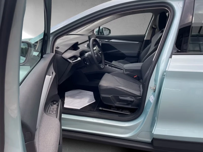 Skoda Enyaq iV60/179HP/LOFT/MATRIX/NAVI/CAM/LED/KLESS/449g, снимка 10 - Автомобили и джипове - 52086920